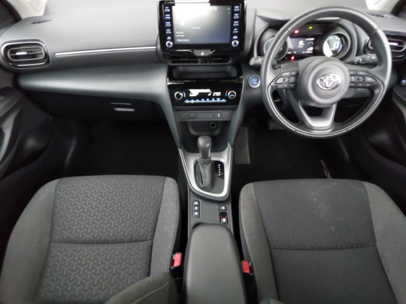 Used Toyota Yaris Cross 2022 for sale - 76823157: Photo 2