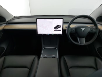 Used Tesla Model 3 2021 for sale - 75807756: Photo