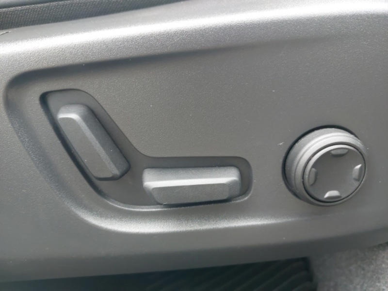 Used Volvo XC40 2023 for sale - 76066217: Photo 12