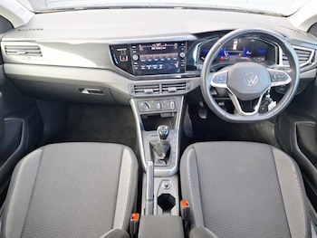 Used Volkswagen Polo 2023 for sale - 78751101: Photo