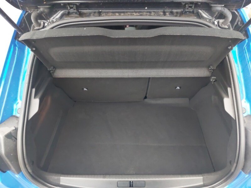 Used Peugeot 208 2023 for sale - 77419479: Photo 8