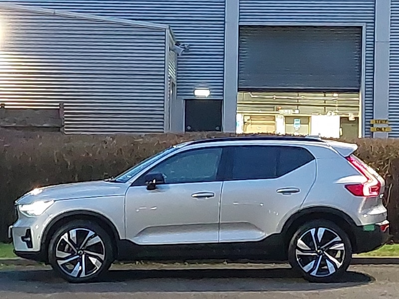 Used Volvo XC40 2024 for sale - 77652525: Photo 4