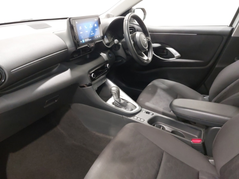 Used Mazda Mazda2 HYBRID 2024 for sale - 76414231: Photo 5