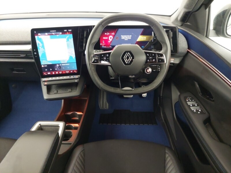 Used Renault Scenic E-Tech 2024 for sale - 76864653: Photo 7