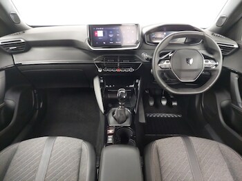 Used Peugeot 2008 2023 for sale - 76479390: Photo