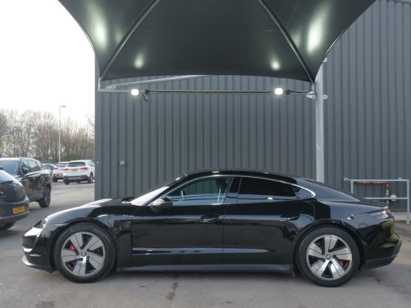 Used Porsche Taycan 2022 for sale - 77756288: Photo 4