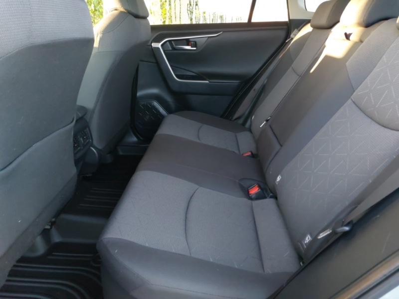 Used Toyota RAV4 2022 for sale - 76419057: Photo 6