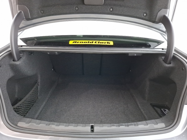 Used BMW 3 Series 2024 for sale - 76275317: Photo 8