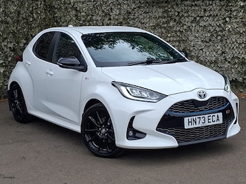 Used Toyota Yaris 2023 for sale - 79419734: Photo