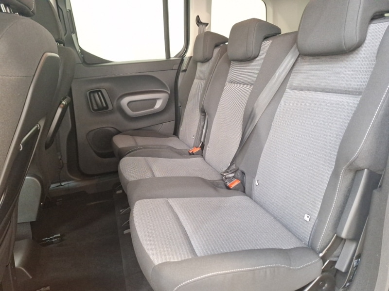 Used Toyota PROACE CITY Verso 2025 for sale - 76465737: Photo 6
