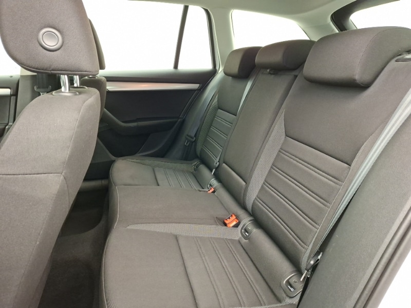 Used Skoda Octavia 2020 for sale - 77732073: Photo 6