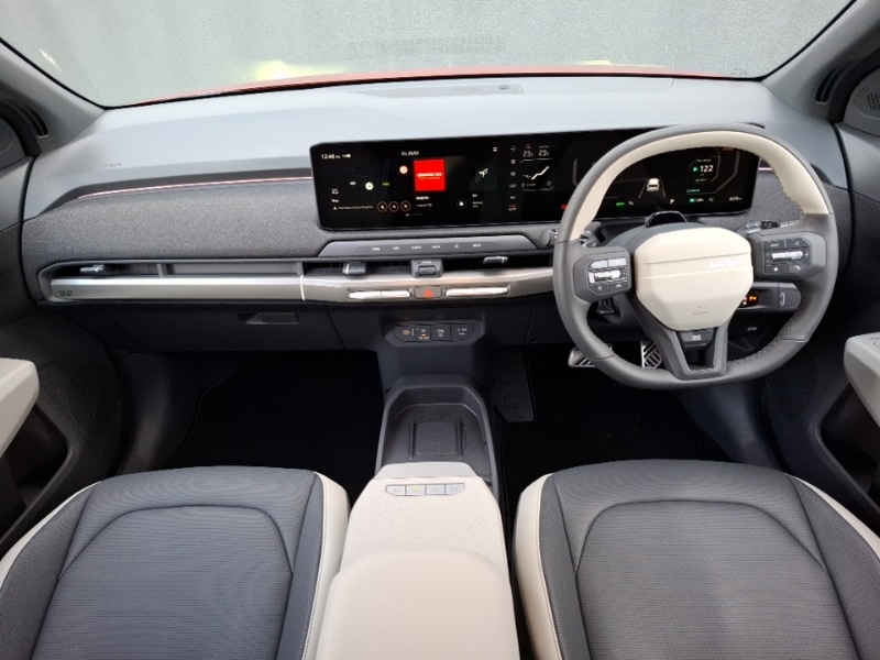 Used Kia EV3 2025 for sale - 78140247: Photo 2