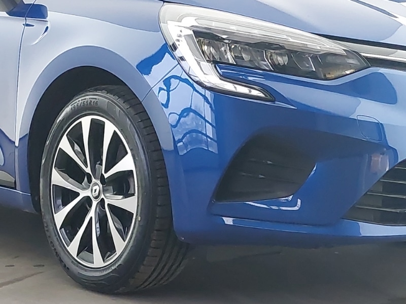 Used Renault Clio 2023 for sale - 76465796: Photo 9