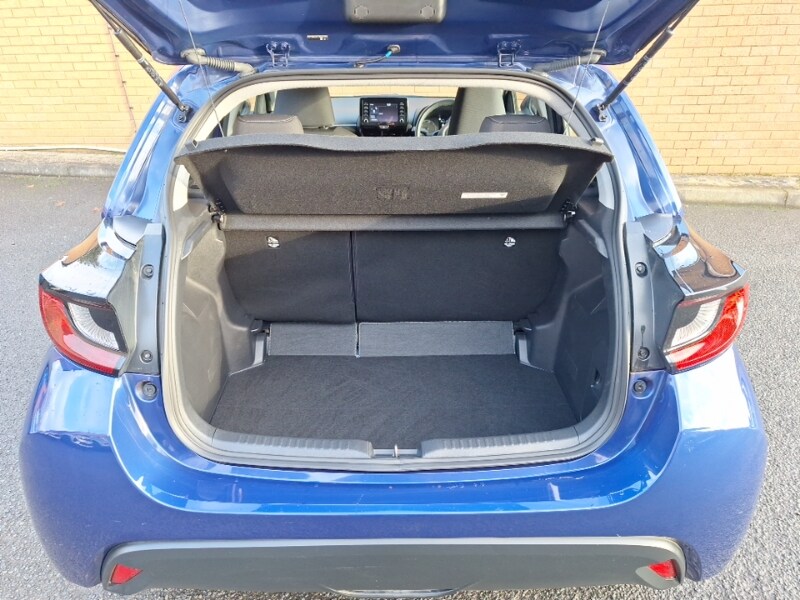 Used Toyota Yaris 2023 for sale - 77299014: Photo 8