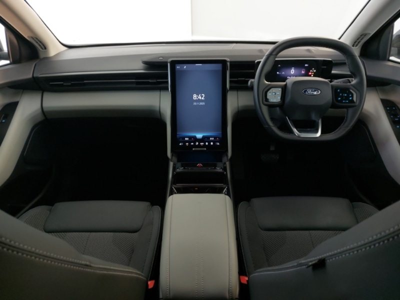 Used Ford Explorer 2025 for sale - 76817009: Photo 2