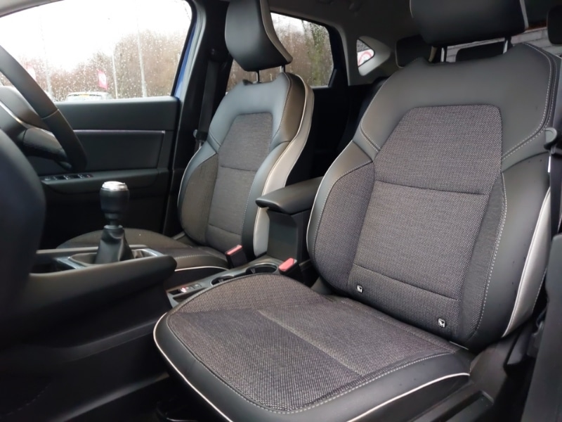 Used Renault Captur 2021 for sale - 77924217: Photo 12