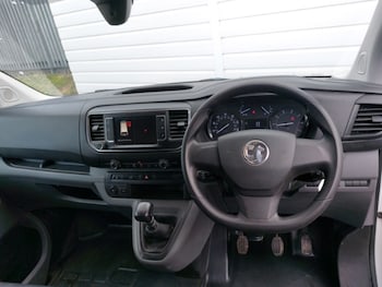 Used Vauxhall Vivaro 2021 for sale - 77652678: Photo