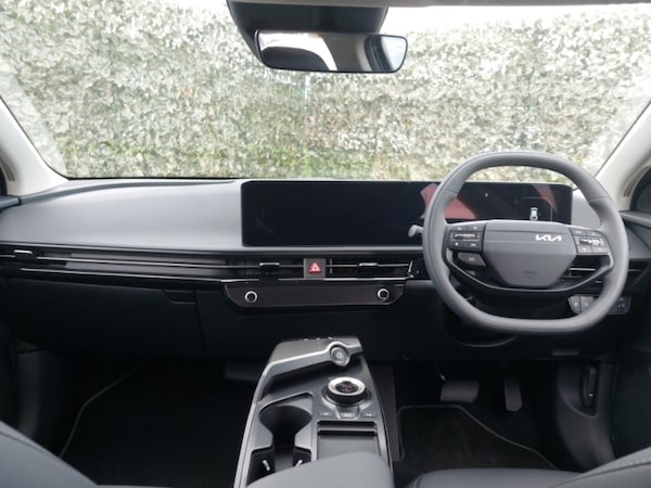 Used Kia EV6 2025 for sale - 76233277: Photo 2