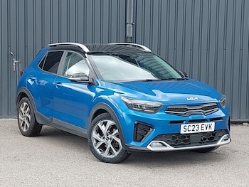 Used Kia Stonic 2023 for sale - 79432411: Photo