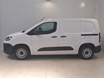 Used Citroen Berlingo 2024 for sale - 79014671: Photo