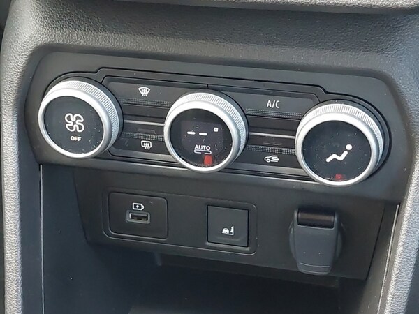 Used Dacia Sandero Stepway 2023 for sale - 76135558: Photo 12