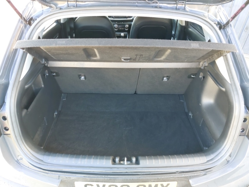 Used Kia Stonic 2022 for sale - 77756385: Photo 8