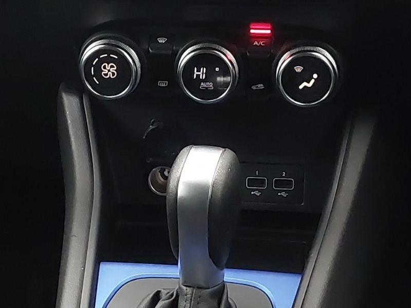 Used Renault Captur 2020 for sale - 77343658: Photo 11