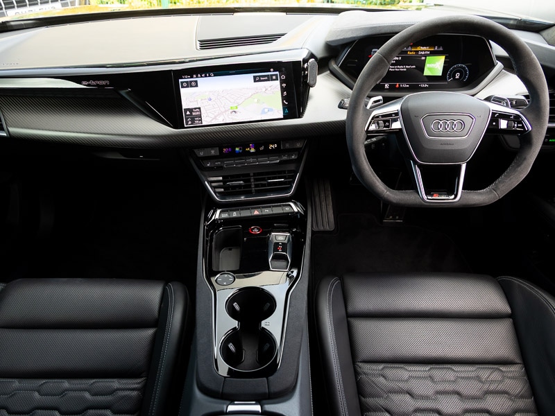 Used Audi RS e-tron GT 2024 for sale - 76860873: Photo 2