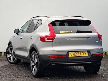 Used Volvo XC40 2023 for sale - 79376130: Photo