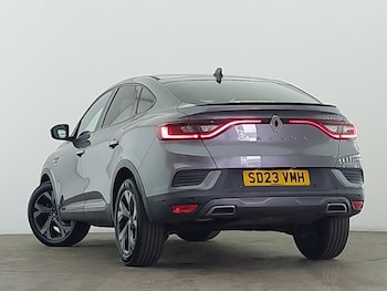 Used Renault Arkana 2023 for sale - 78567244: Photo