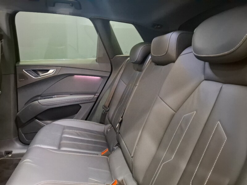 Used Audi Q4 e-tron 2023 for sale - 78152198: Photo 6