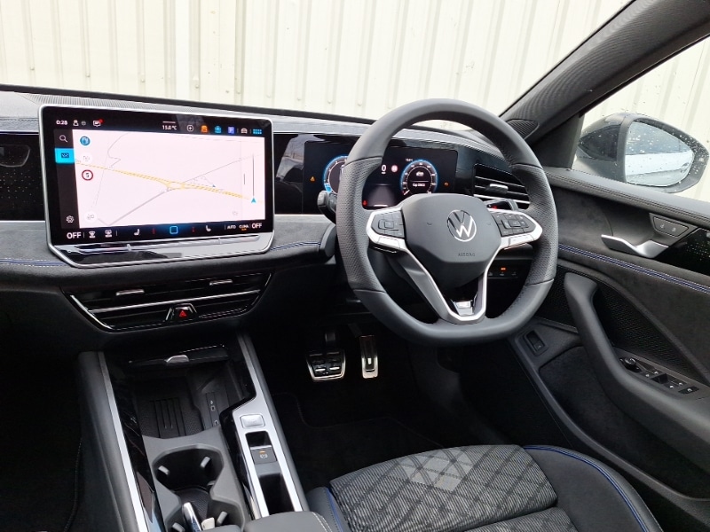 Used Volkswagen Passat 2025 for sale - 76947815: Photo 10