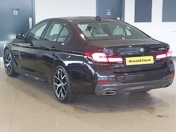 Used BMW 5 Series 2021 for sale - 77449437: Photo