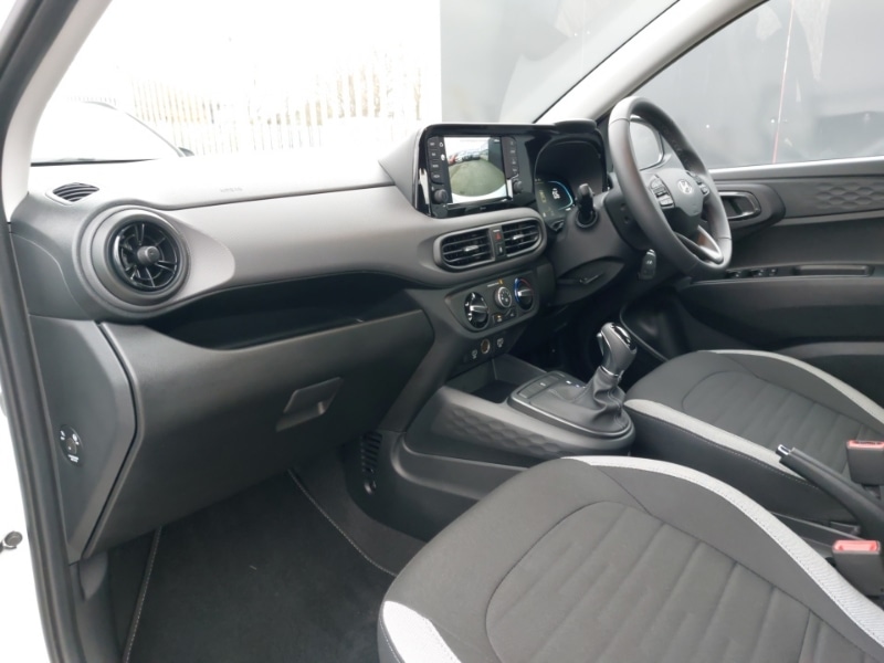 Used Hyundai i10 2024 for sale - 76497879: Photo 5