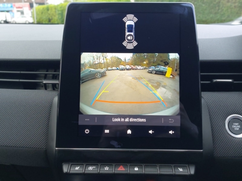 Used Renault Clio 2024 for sale - 76596859: Photo 11