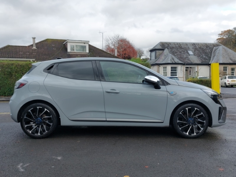 Used Renault Clio 2024 for sale - 76596859: Photo 4