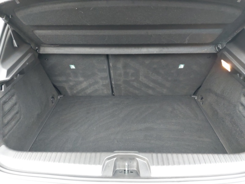 Used Renault Clio 2024 for sale - 76596859: Photo 8