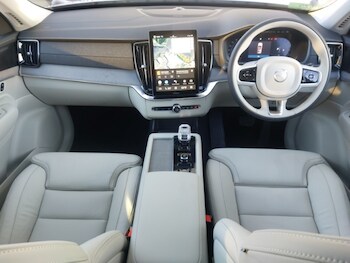 Used Volvo XC90 2025 for sale - 77540557: Photo