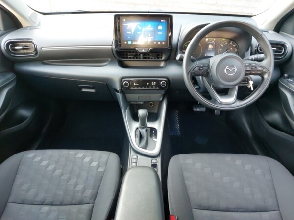Used Mazda Mazda2 HYBRID 2024 for sale - 76285856: Photo 2