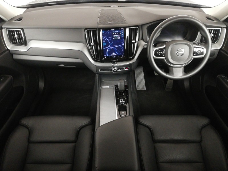 Used Volvo XC60 2023 for sale - 77482904: Photo 2