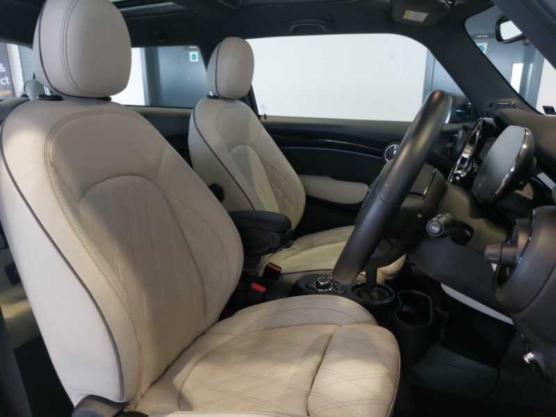 Used MINI Hatch 2022 for sale - 77877113: Photo 11