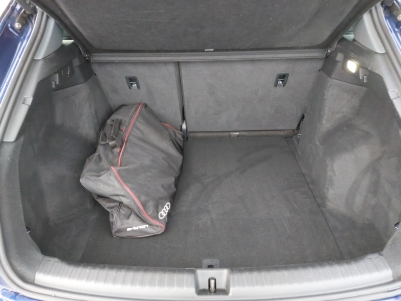 Used Audi Q4 e-tron 2022 for sale - 77257039: Photo 8