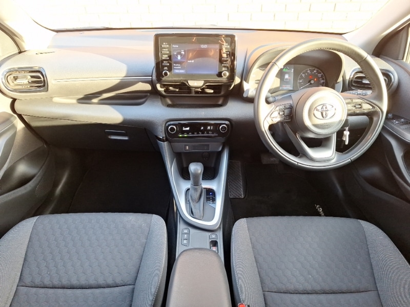 Used Toyota Yaris 2023 for sale - 77503742: Photo 2