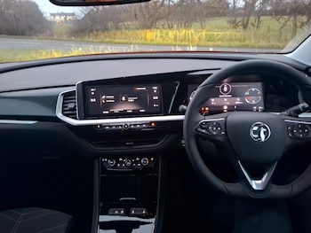 Used Vauxhall Grandland 2024 for sale - 77039512: Photo