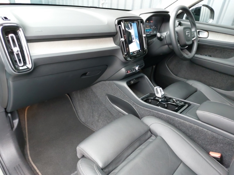 Used Volvo XC40 2024 for sale - 77434469: Photo 5