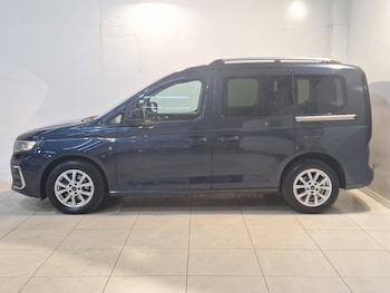 Used Ford Tourneo Connect 2022 for sale - 78928055: Photo