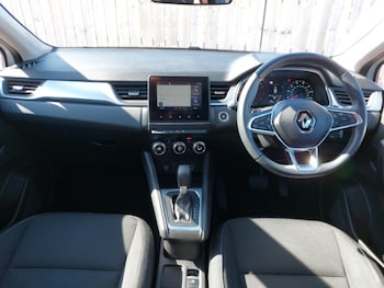 Used Renault Captur 2021 for sale - 78347040: Photo