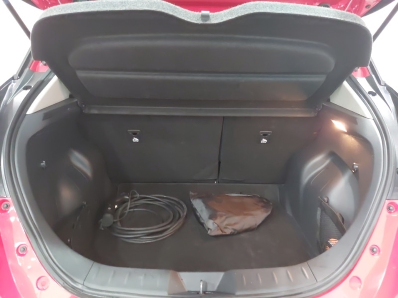 Used Nissan Leaf 2022 for sale - 78041533: Photo 8