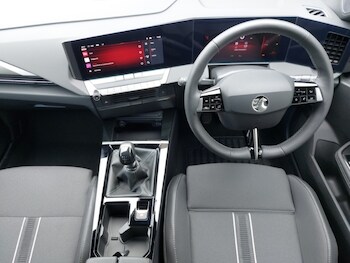 Used Vauxhall Astra 2025 for sale - 75446967: Photo
