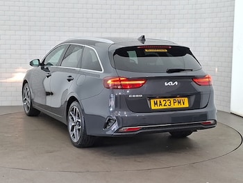 Used Kia Ceed 2023 for sale - 79242704: Photo
